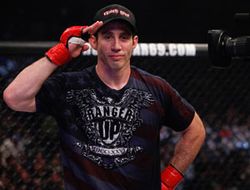 фото - (ММА + Видео) UFC 162: Тим Кеннеди одолел Роджера Грэйси