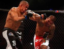 фото - (ММА) WSOF 4: Тайрон Спонг победил Анхеля Деанда
