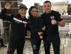 фото - Фьюри живёт сегодняшним днём, обычная Брэкхус, Проводников проводил Лебедевых — соцсети