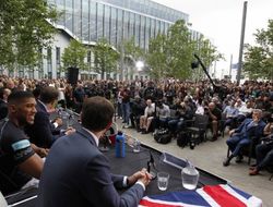 День референдума: Джошуа и Бризил на встрече перед боём в Лондоне фото - День референдума: Джошуа и Бризил на встрече перед боём в Лондоне