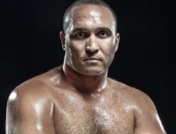 фото - Александр «Великий» Устинов сразится с Кубратом Пулевым за EBU