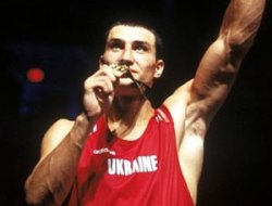 фото - Владимир Кличко не собирается драться с победителем боя Хэй–Чисора