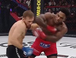 фото - Жуткий нокаут в бою Ларкин–Берхамов на Bellator 290: видео