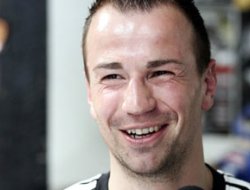 фото - Себастьян Збик не хочет гнуть спину на Феликса Штурма