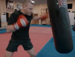 фото - «Многие думают, что Эннис победит, но...» Станёнис обещает отдать всё