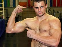 фото - (Результаты + Видео) Денис Бойцов не сумел нокаутировать Доминика Гуинна