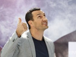 фото - Владимир Кличко может заработать 30 миллионов евро за три боя