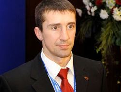 фото - Победа UBP на торгах обеспечила Вячеславу Сенченко бой в Донецке