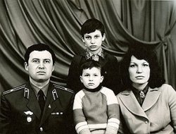 фото - Скончался отец братьев Кличко