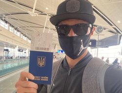 фото - Постол вылетел домой, Холифилд приступил к боксёрским тренировкам, Уайт комментирует поражение Поветкину — соцсети 