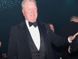 фото - Хирн и Уоррен проведут «реванш» в августе? Ответ есть у босса Queensberry