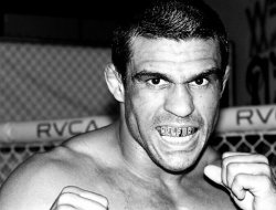 фото - Белфорт заменит Вандерлея в бою с Сонненом на UFC 175