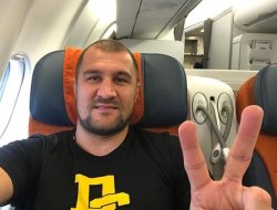 фото - Ковалёв на пути в Лос-Анджелес, рейтинг стран по количеству чемпионов, Top Rank — дом для бойцов из топа Р4Р — соцсети 