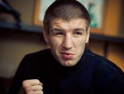 фото - Скорее всего, Дмитрий Пирог и Геннадий Головкин будут драться 25 августа