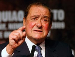 фото - Боб Арум: «Пакьяо никогда не будет драться с боксером Golden Boy»