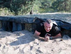 фото - Ломаченко и Поветкин после боя, Усик рассмешил всю арену О2, Кличко пробежал забег с препятствиями — соцсети