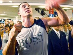 фото - Стюард: кандидатура Адамека не рассматривается