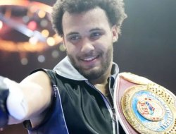фото - Итаума стал 1-м номером в WBO. Вернётся в ринг на разогреве у Усика и Дюбуа