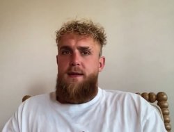 фото - Бой Дэвис – Пол будет настоящим, но якобы выставочным. Шоумен поведал детали соглашения
