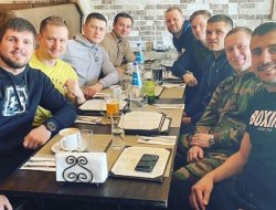 фото - Гвоздик меняет атмосферу в Бруклине, Ян показал бицуху, UFC поздравил Забита — соцсети 