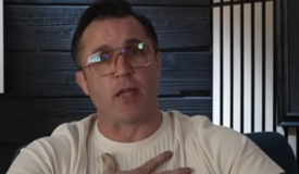 Махачев просто убежал от Топурии — вердикт эксперта Махачев просто убежал от Топурии — вердикт эксперта