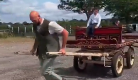 Во даёт! Тайсон Фьюри показал редкую технику тренировок предков — видео Во даёт! Тайсон Фьюри показал редкую технику тренировок предков — видео