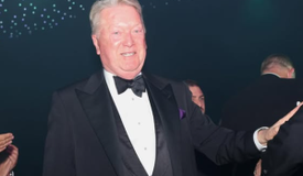 Хирн и Уоррен проведут «реванш» в августе? Ответ есть у босса Queensberry