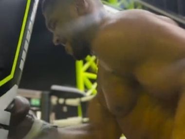 Энтони Джошуа может переехать в тренировочный лагерь Усика — источник - фото