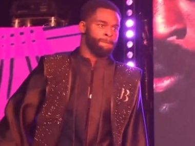 Буатси очень спорно прошёл Паркера: видео - фото