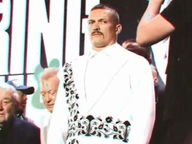 Не Уайлдер. Назван новый возможный соперник Усика в США - фото