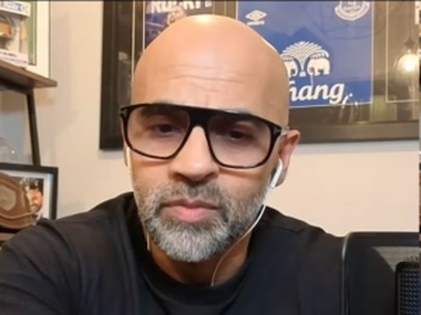 Усик – Верхувен. «Они дают Уайту мачете, чтобы срубить голову» — британский тренер - фото