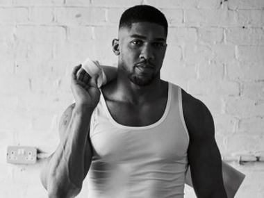 Джошуа завершил карьеру? Реакция Хирна - фото