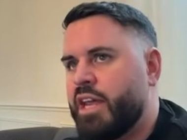 У Дюбуа предлагают Уордли провести бой - фото