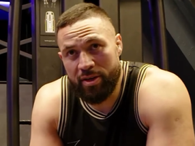 «Усик читает и ломает тебя». Паркер о реванше с Дюбуа - фото