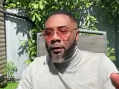 «Тренер Дюбуа окунул себя в грязь». Британский промоутер о конфронтации с Усиком «Тренер Дюбуа окунул себя в грязь». Британский промоутер о конфронтации с Усиком - фото