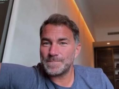 «Джошуа провёл время в лагере Усика». Хирн о дальнейших шагах своей главной звезды - фото