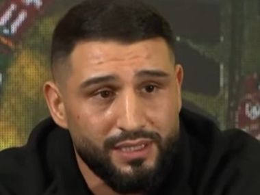 Кабайел заявил, что Дюбуа отказался от боя - фото