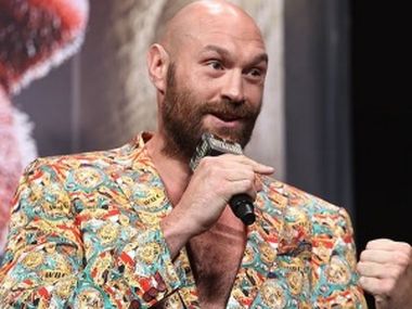 Почему Фьюри в очередной раз вернулся в бокс? Объясняет великий Уорд - фото