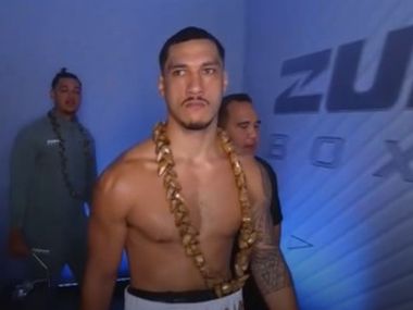 Опетая — первый чемпион в истории Zuffa Boxing: видео - фото