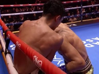 Ограбление года? Накатани отдали победу над Эрнандесом - фото