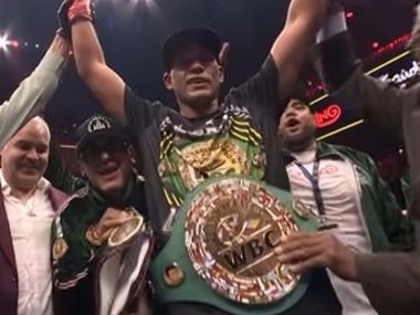 Беспощадный Бенавидес, новый-старый Хэйни, великолепный Родригес. Итоги шоу Ring IV в Рияде - фото