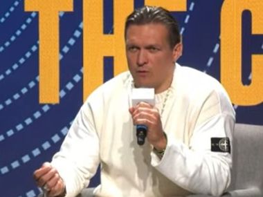 «Итаума молодой, ещё мне напинает». Усик рассказал о дальнейших планах - фото