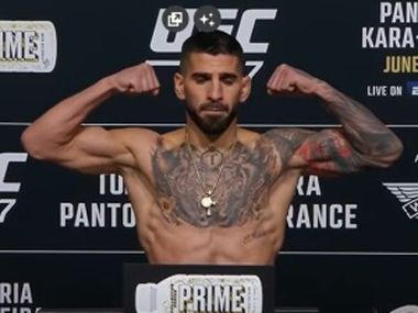 Топурия перевесил Оливейру. Состоялось взвешивание перед UFC 317 Топурия перевесил Оливейру. Состоялось взвешивание перед UFC 317 - фото