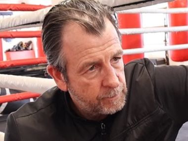 «Пинок по яйцам». Тренер о бое Усик – Верхувен - фото