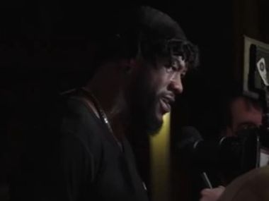 Уайлдер сделал заявление о бое с Джошуа - фото