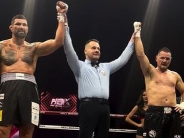 51-летний экс-чемпион мира Жолт Эрдеи вернулся на ринг и не победил - фото