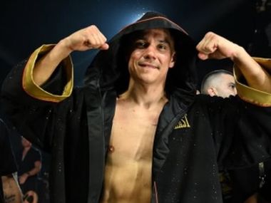 У Цзю наклёвывается мегафайт со Спенсом — обозреватель - фото