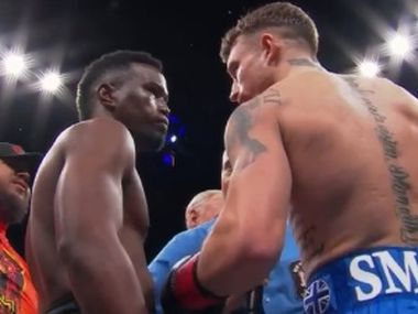 Смит нокаутировал Матиаса: видео - фото