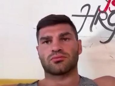 «Дюбуа сделал что-то со своей держалкой». Хргович о реванше с Усиком «Дюбуа сделал что-то со своей держалкой». Хргович о реванше с Усиком - фото