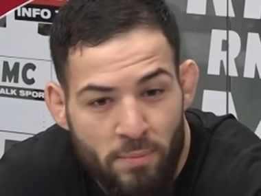 Имавов сделал прогноз на бой Дю Плесси-Чимаев Имавов сделал прогноз на бой Дю Плесси-Чимаев - фото